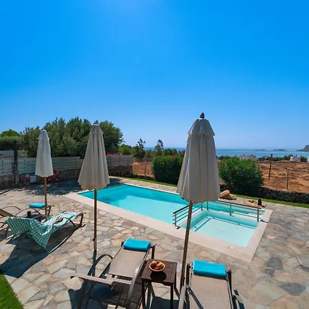Oceanis Villa