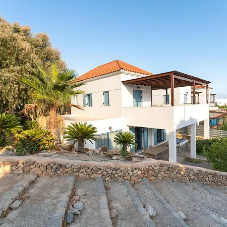 Oceanis Villa Líndosz