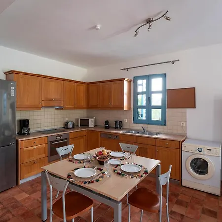 Oceanis Villa Líndos